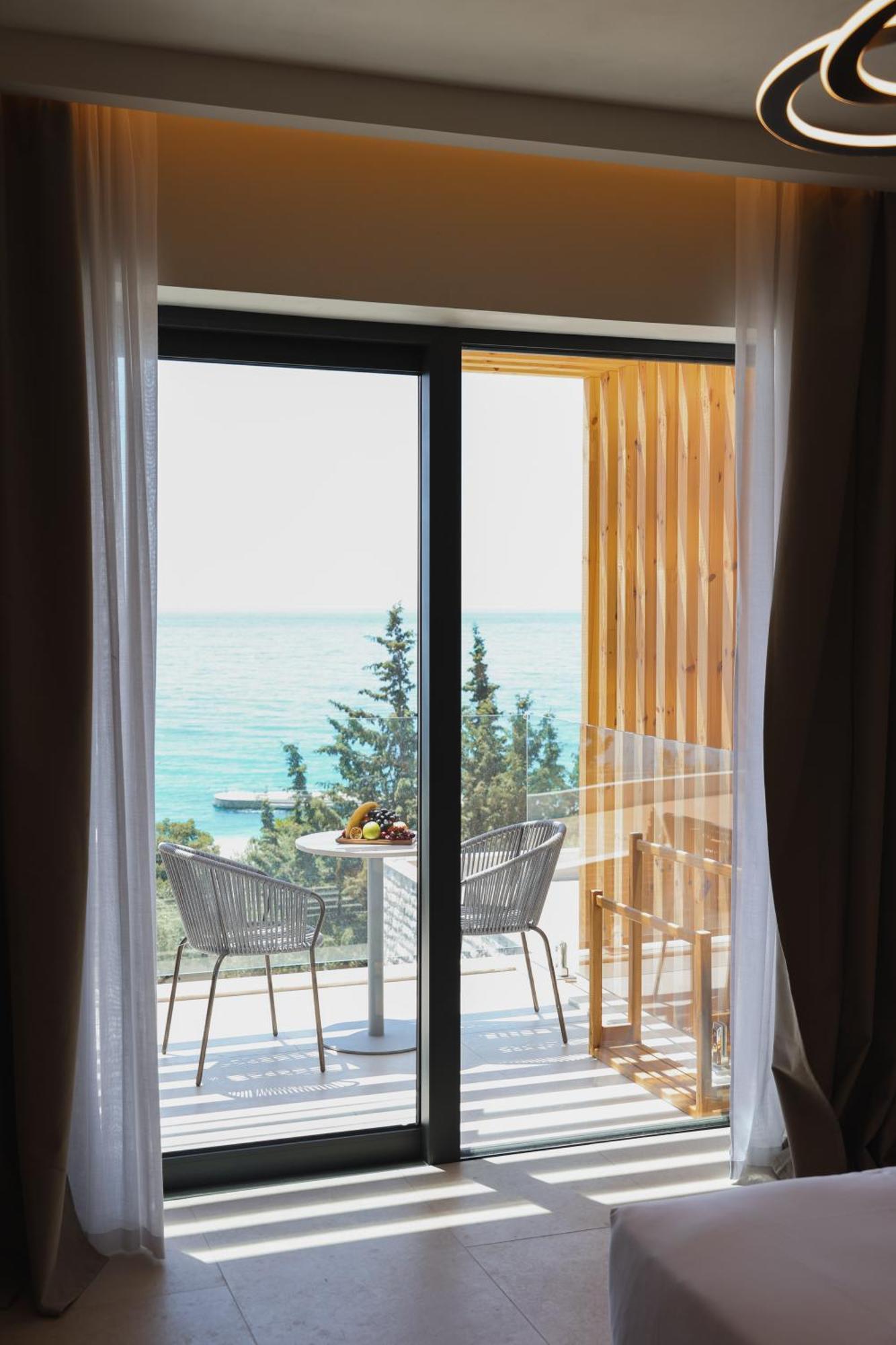 Drymades Inn Resort Dhermi Exterior photo
